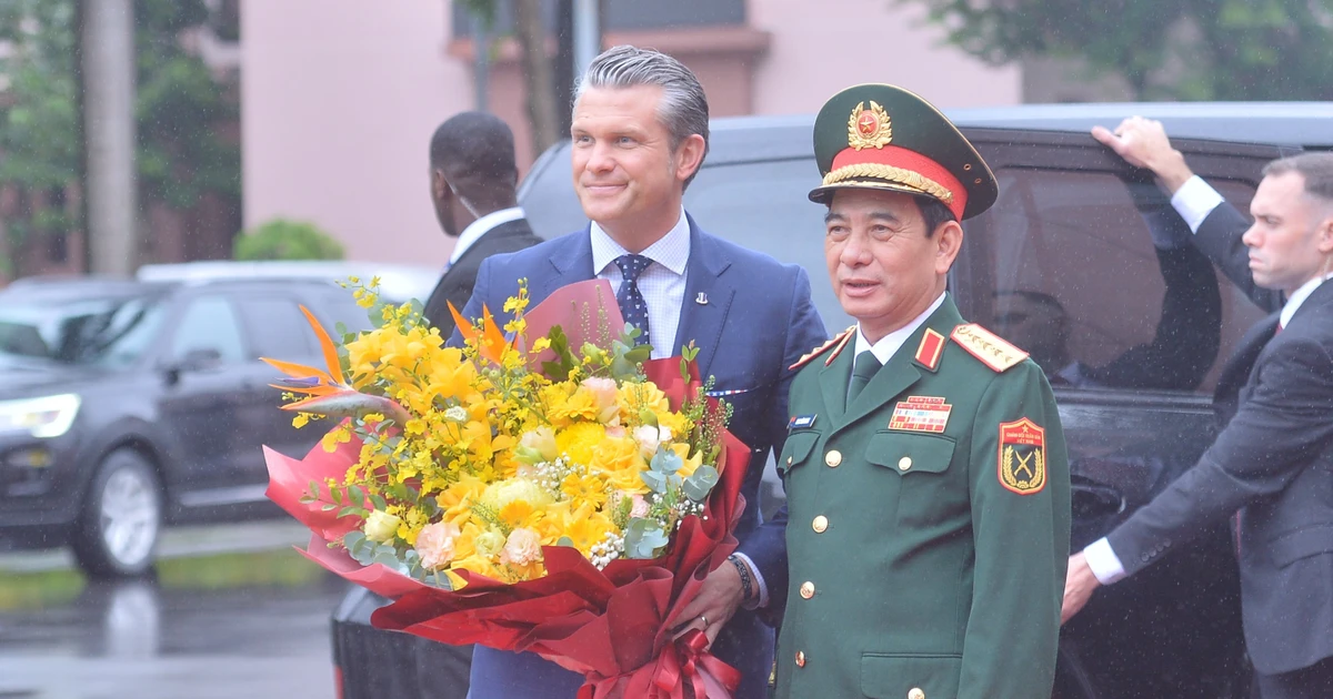 Đại tướng Phan Văn Giang hội đàm Bộ trưởng Bộ Chiến tranh Hoa Kỳ Pete Hegseth