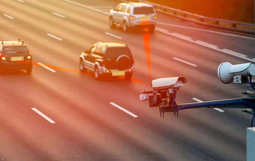 Camera AI giao thông lỗi khiến hàng nghìn tài xế bị phạt oan