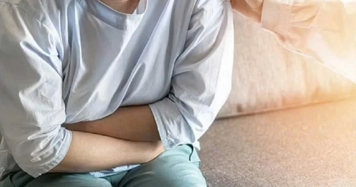 Đừng xem nhẹ 8 triệu chứng cảnh báo ung thư đại tràng