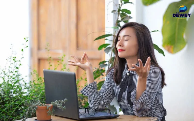 Học cách yêu bản thân để yêu người khác đúng hơn