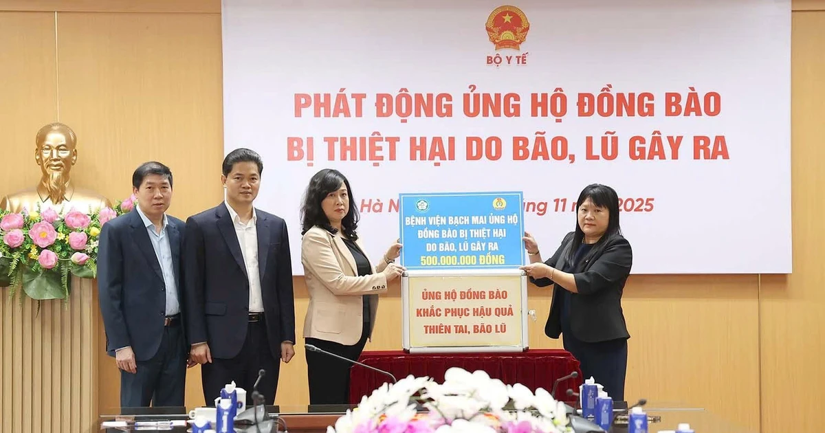 Bộ Y tế phát động ủng hộ miền Trung, Tây Nguyên bị thiệt hại do bão, lũ