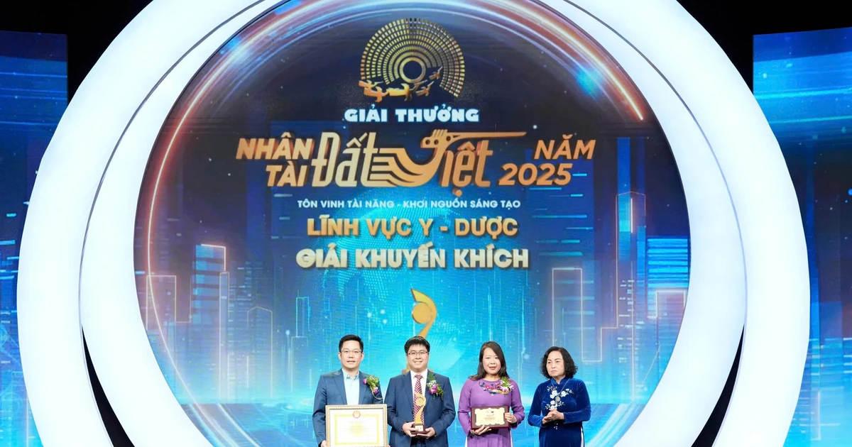 Bệnh viện Bạch Mai nhận cú đúp giải thưởng Nhân tài Đất Việt 2025