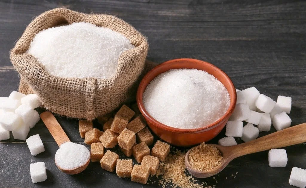 Tác dụng bất ngờ của đường trắng trong nấu ăn hàng ngày