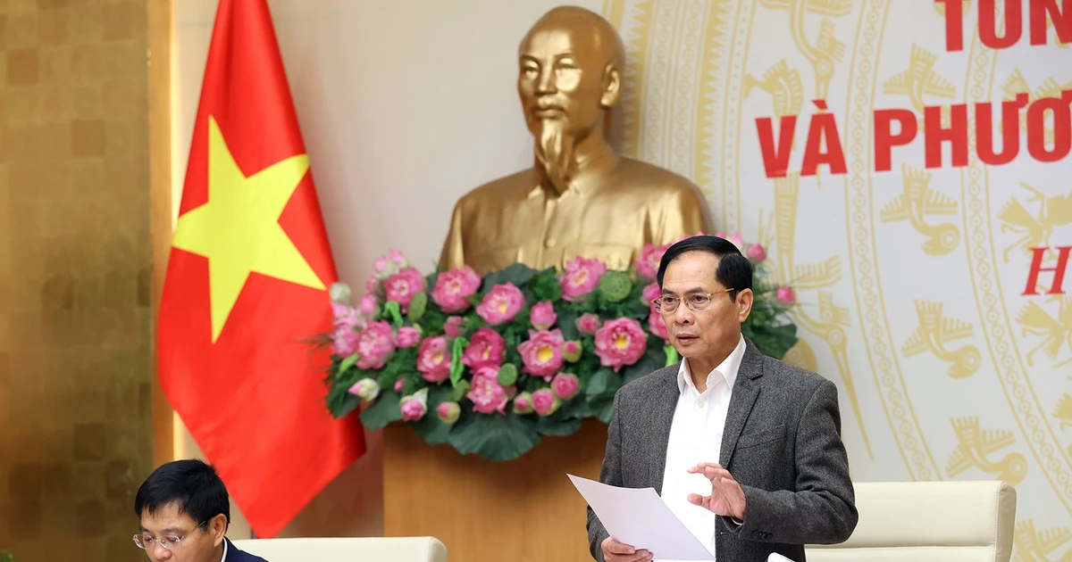 Phó Thủ tướng Bùi Thanh Sơn chỉ đạo chống buôn lậu, hàng giả năm 2026