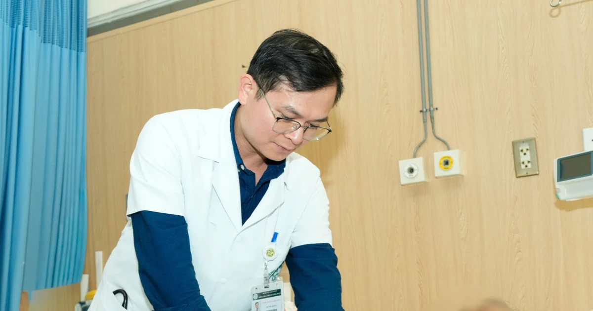 Ca phẫu thuật cân não cứu người bệnh mất hết máu, y văn chỉ 10% sống