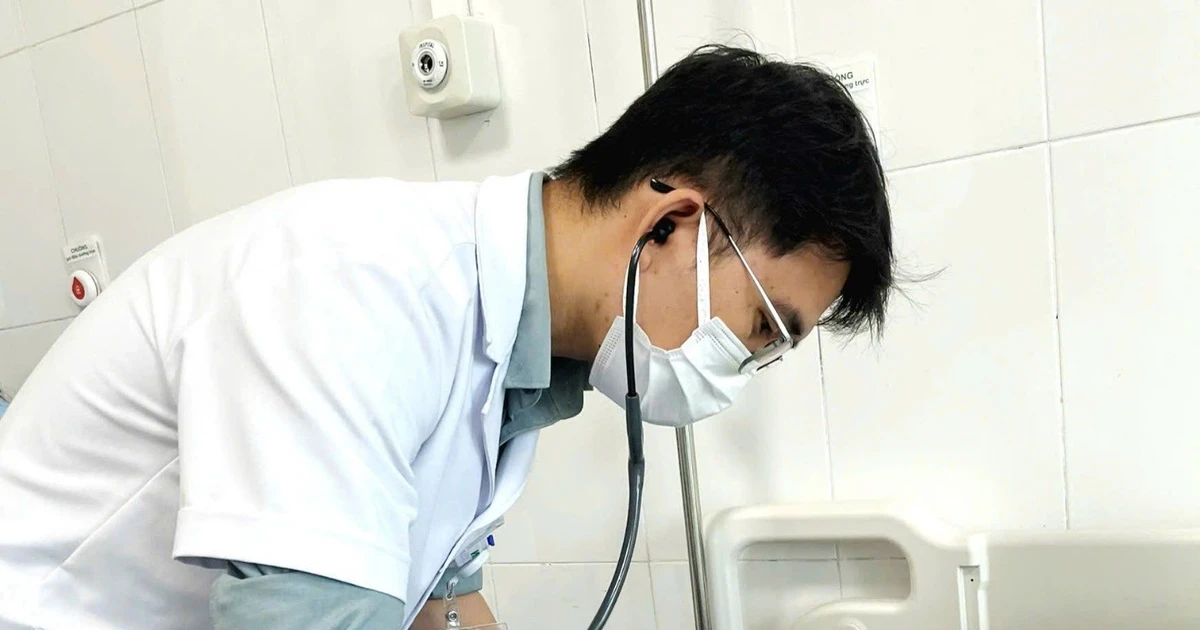 Viêm màng não mô cầu diễn biến phức tạp, bác sĩ chỉ cách phòng tránh chủ động