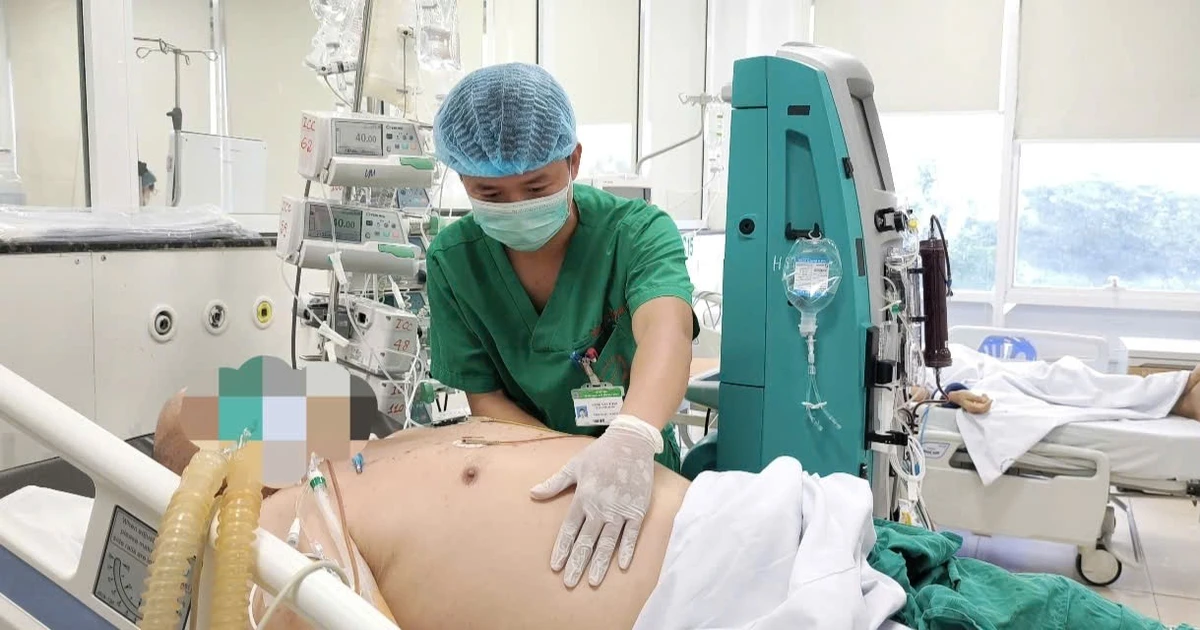 Người bệnh sốt xuất huyết tại Hà Nội hôn mê, suy hô hấp, tiên lượng nặng nề