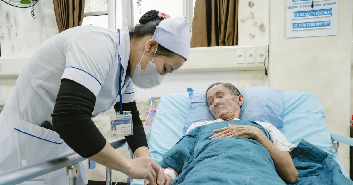 48 giờ cấp cứu hai anh em ruột nguy kịch vì phình vỡ động mạch chủ