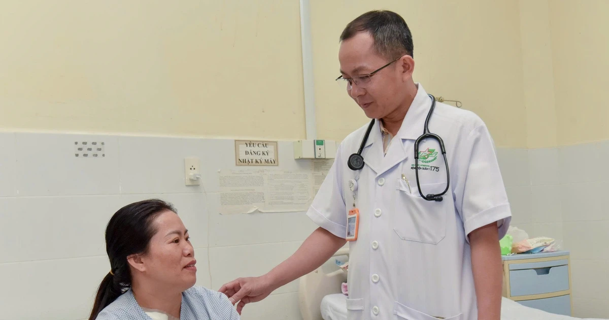 Hy hữu, ống thông hóa chất trôi vào tim bệnh nhân 48 tuổi