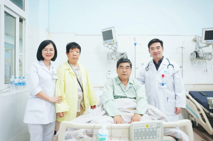 Đang leo núi, du khách Trung Quốc sốc tim do nhồi máu cơ tim