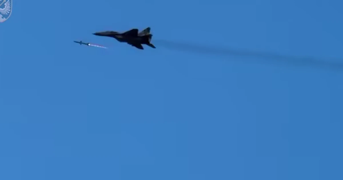 Ukraine dùng tên lửa chống bức xạ áp chế hệ thống phòng không Nga