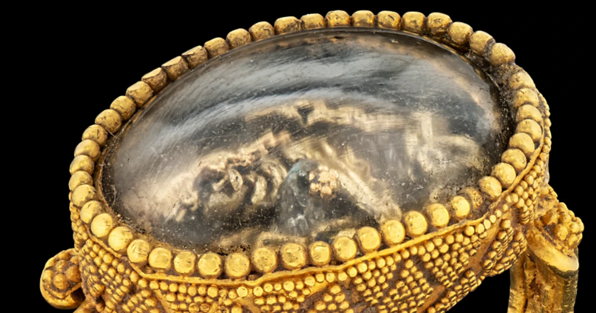 Khám phá chiếc nhẫn Hy Lạp cổ đại hiếm có tại Bảo tàng Getty