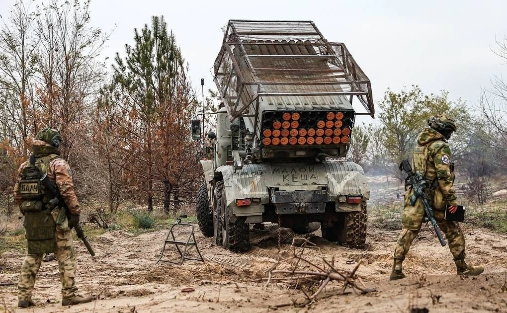 Novomarkovo thất thủ, Kramatorsk đứng trước nguy cơ bị bao vây