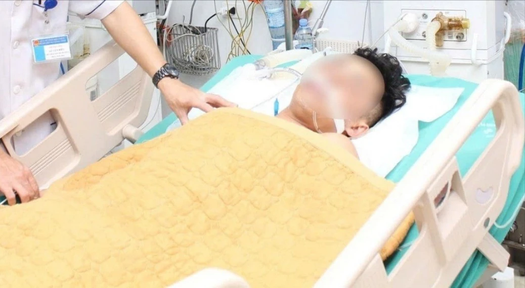 Nguy hiểm từ tự ý truyền dịch tại nhà gây suy hô hấp cấp tính