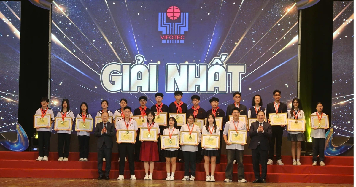 Cuộc thi sáng tạo trẻ Việt Nam 2025 tôn vinh 105 đề tài xuất sắc nhất