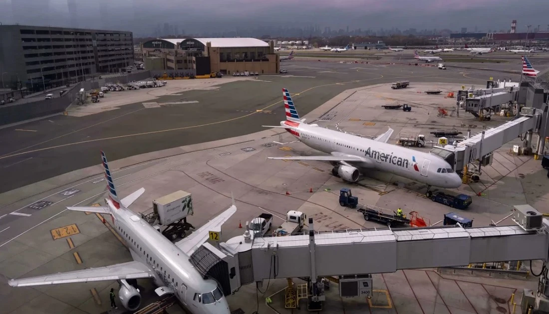 Chính phủ Mỹ đóng cửa bước sang ngày 40, hơn 2.000 chuyến bay bị hủy