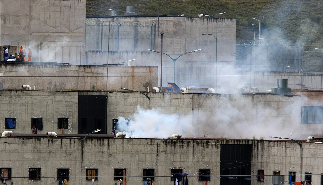 Bạo loạn tại nhà tù ở Ecuador, hàng chục phạm nhân thiệt mạng