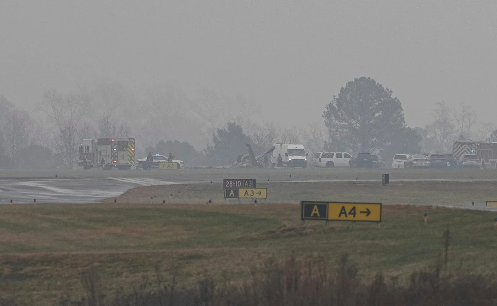 Hiện trường vụ rơi máy bay tại Mỹ, 7 người thiệt mạng