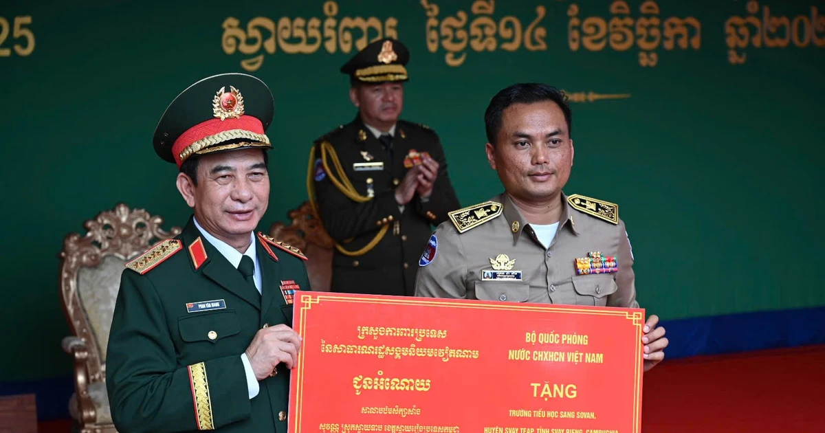 Khởi công công trình giáo dục hữu nghị Việt Nam Campuchia tại tỉnh Svay Rieng