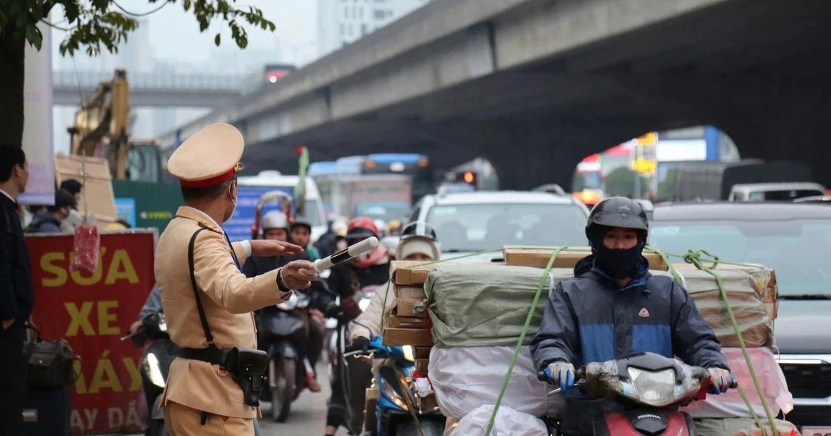 Hà Nội cấm xe tải trên 10 tấn qua Vành đai 3 ngày 4/1 để đảm bảo giao thông
