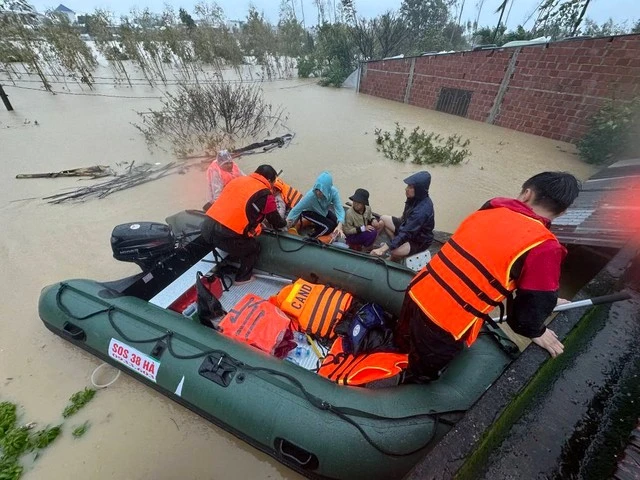 Thiên tai năm 2025 gây thiệt hại hơn 97 nghìn tỷ đồng, phá vỡ kỷ lục