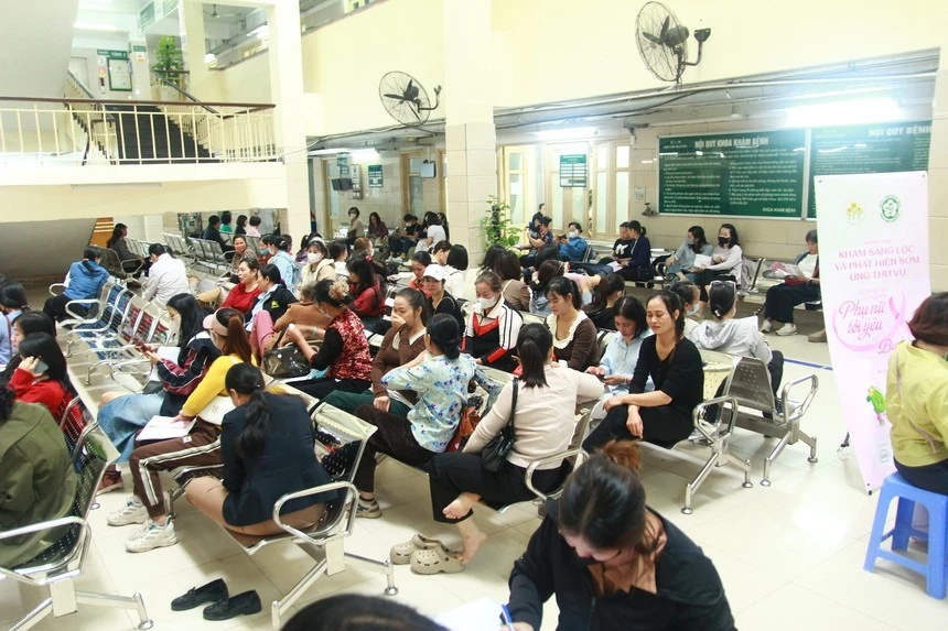 Sàng lọc ung thư vú miễn phí giúp phát hiện sớm bệnh