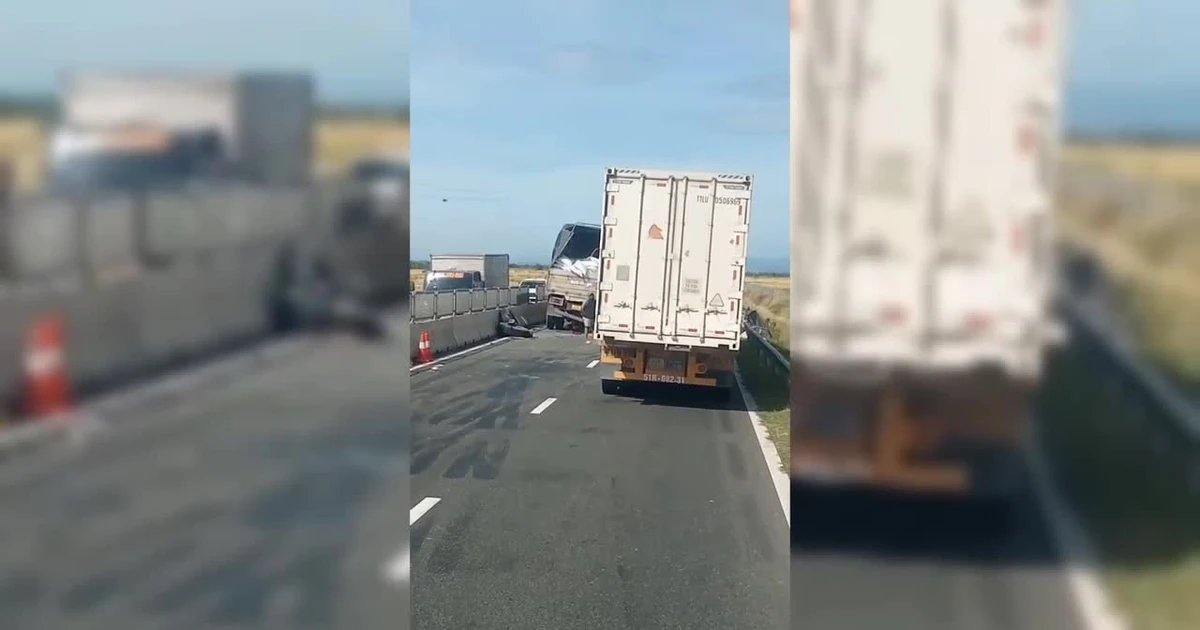 Tai nạn trên cao tốc Vĩnh Hảo – Phan Thiết, một tài xế mắc kẹt trong cabin