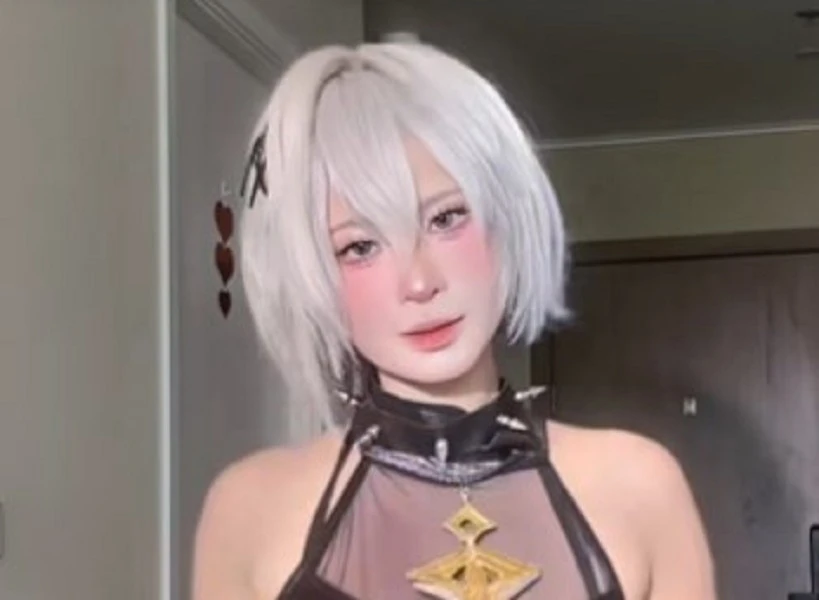 Quỳnh Bei hóa thân tướng Liên Quân, nhan sắc “gây bão” mạng