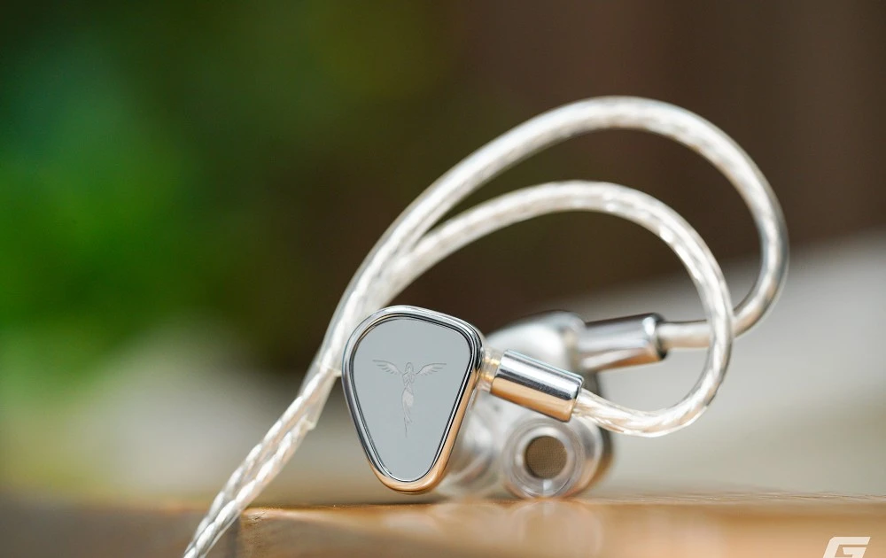 FOLA là tai nghe Chi-fi toàn năng nhất của Tanchjim?