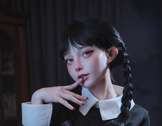 Coser U50 Malaysia gây sốt vì đẹp như thiếu nữ đôi mươi dù đã 47 tuổi