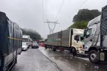 Khẩn trương khắc phục các điểm sạt lở trên tuyến Đèo Lò Xo