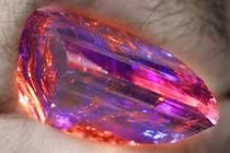 Tanzanite - Loại đá quý hiếm nhất thế giới và câu chuyện kỳ bí
