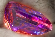 Tanzanite - Loại đá quý hiếm nhất thế giới và câu chuyện kỳ bí