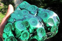 Tận mục khoáng vật xanh ngọc tuyệt đẹp gắn liền tín ngưỡng cổ