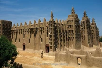 Chiêm ngưỡng công trình đất sét cổ lớn nhất thế giới 