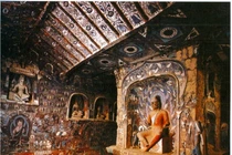 Khám phá quần thể 700 hang động Phật giáo ngàn tuổi bí ẩn ở Trung Quốc