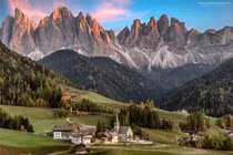 Hé lộ bí ẩn Dolomites – dãy núi được ví như nhà thờ đá khổng lồ