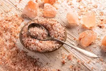 Chất lượng và lợi ích của đá muối hồng Himalaya: Sự thật khoa học và tiếp thị