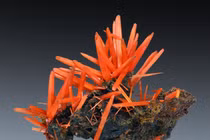 Khám phá vẻ đẹp của crocoite – khoáng vật hiếm từ Tasmania