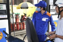 Xả mạnh quỹ bình ổn, Bộ Công Thương nói rõ lý do giá xăng dầu vẫn tăng