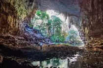 Khám phá hang động cổ đại di sản UNESCO tại Brazil