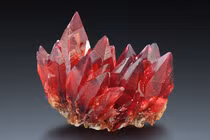 Khám phá vẻ đẹp và ý nghĩa của đá Rhodochrosite