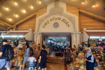 Chợ Đồng Xuân: Biểu tượng thương mại Hà Nội hơn 130 năm