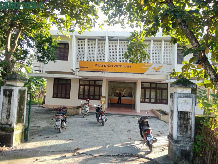 Trụ sở Bưu điện huyện Tuyên Hóa, Quảng Bình.