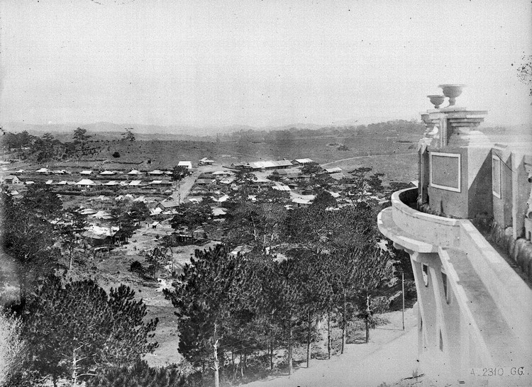 Soi tung ngoc ngach khach san trang le nhat Da Lat thap nien 1920-Hinh-12