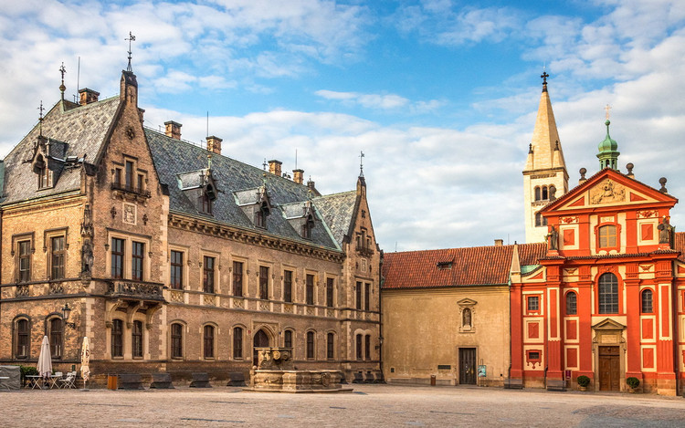 Sung sot truoc toa lau dai co lon nhat the gioi-Hinh-8