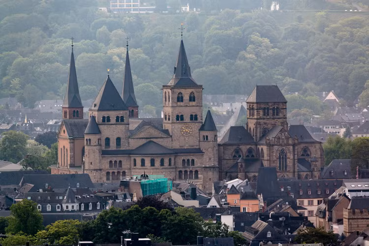 Chiem nguong nha tho thoi La Ma be the nhat con ton tai-Hinh-3