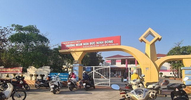 Trường mầm non Đức Ninh Đông nơi bà Nguyễn Thị Ngân từng công tác.