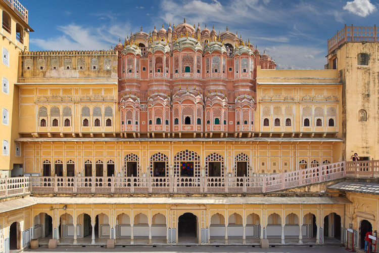 Can canh kien truc “to ong” tram tuoi doc dao nhat the gioi-Hinh-9