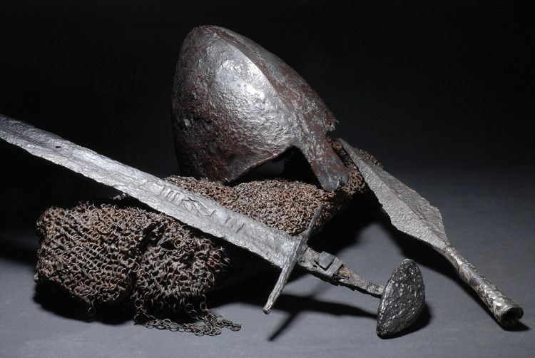 Nhung thanh guom bau noi tieng nhat lich su the gioi-Hinh-13